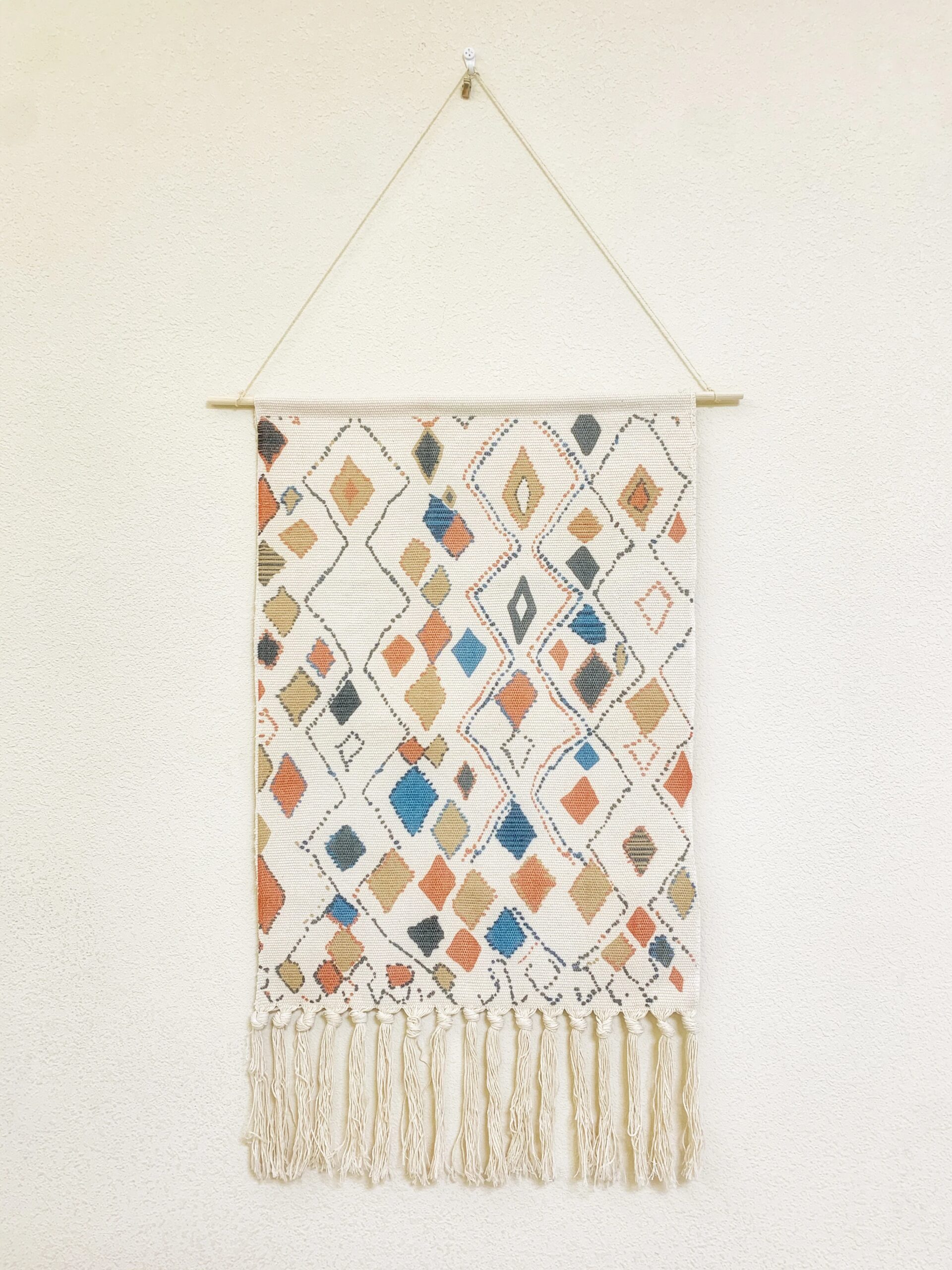 Bead curtain